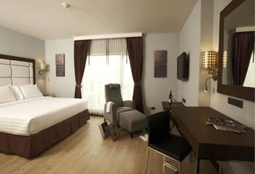 Fotos del hotel Sukhumvit Suites:  9
