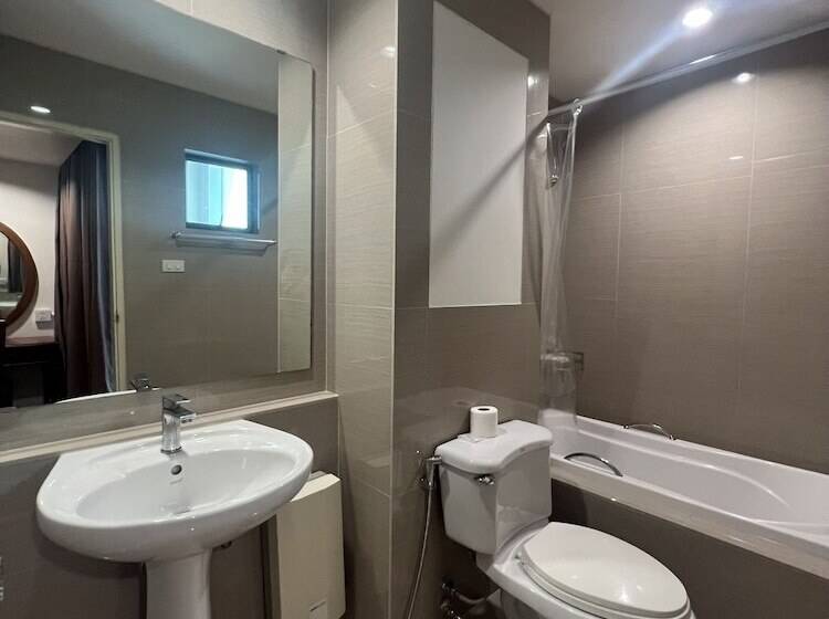 Fotos del hotel The Victory Executive Residences:  12