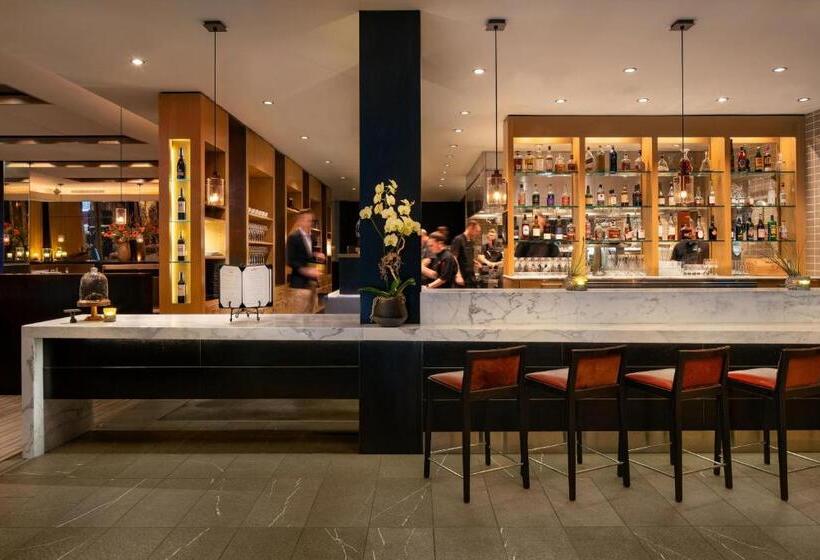 هتل The Westin Verasa Napa