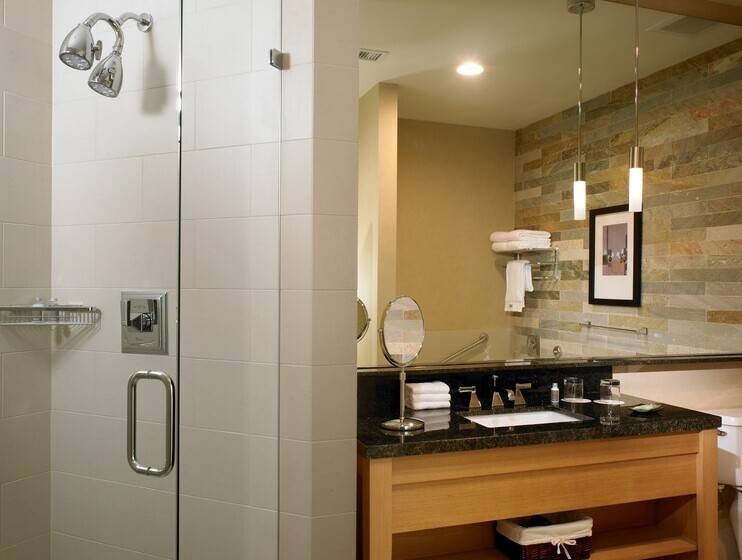 هتل The Westin Verasa Napa