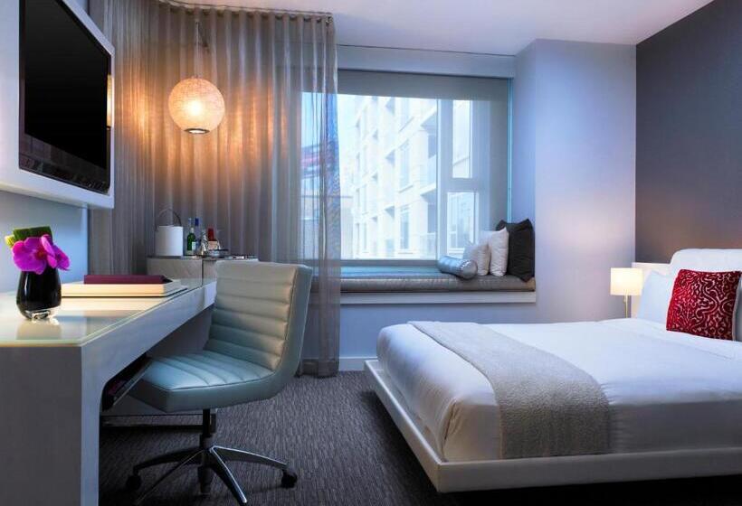 فندق W Hollywood