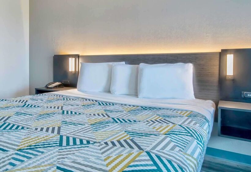 Motel 6 Texarkana, Tx