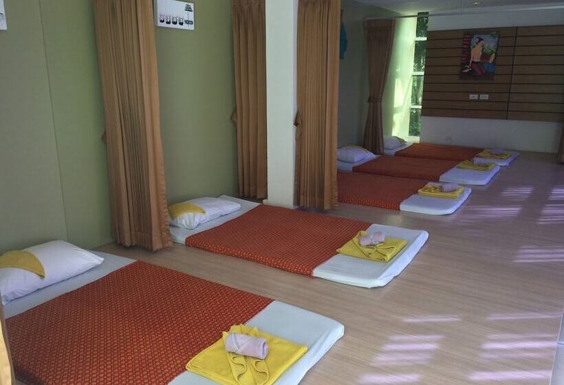 استراحتگاه Navinda Krabi   Sha Plus