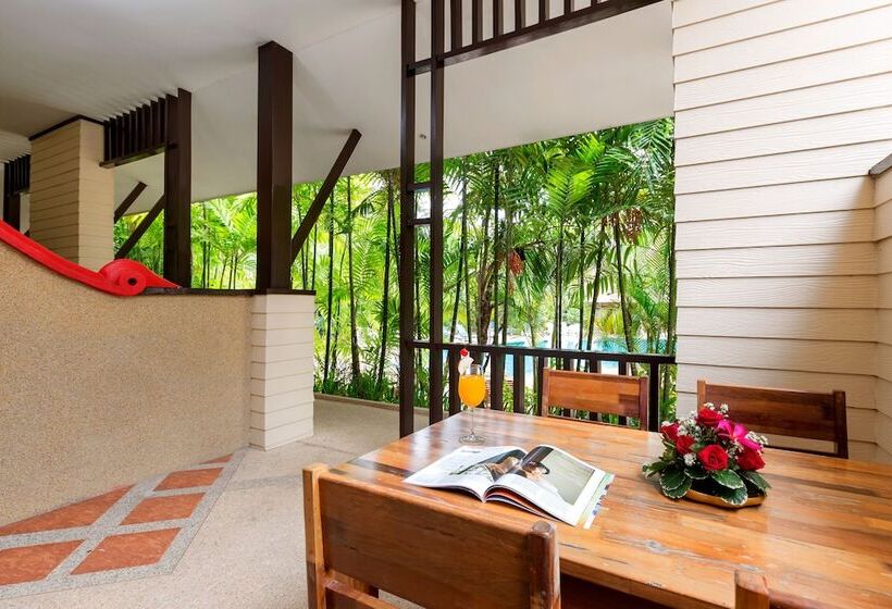 استراحتگاه Ao Nang Timber House