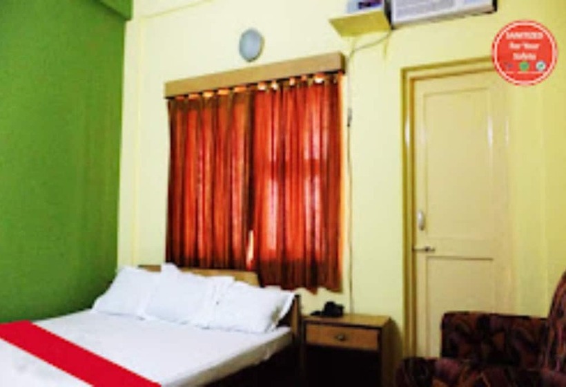 هتل Goroomgo Marine Blue Swimming Pool Digha