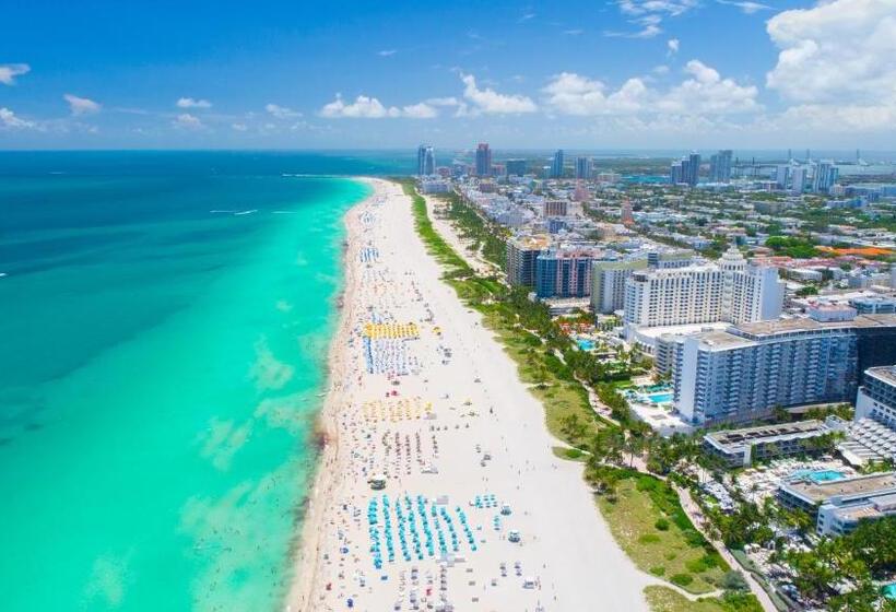 1  Penthouse 2 Story Beachfront