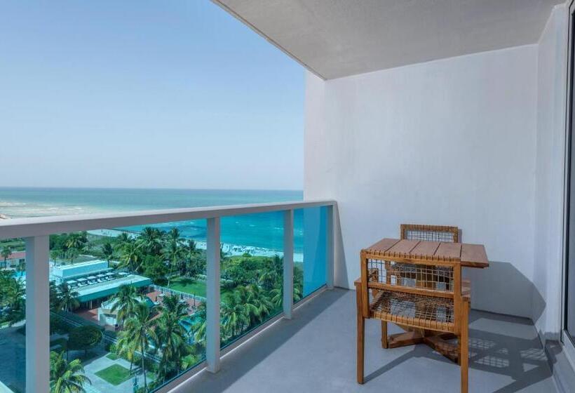 1  Penthouse 2 Story Beachfront