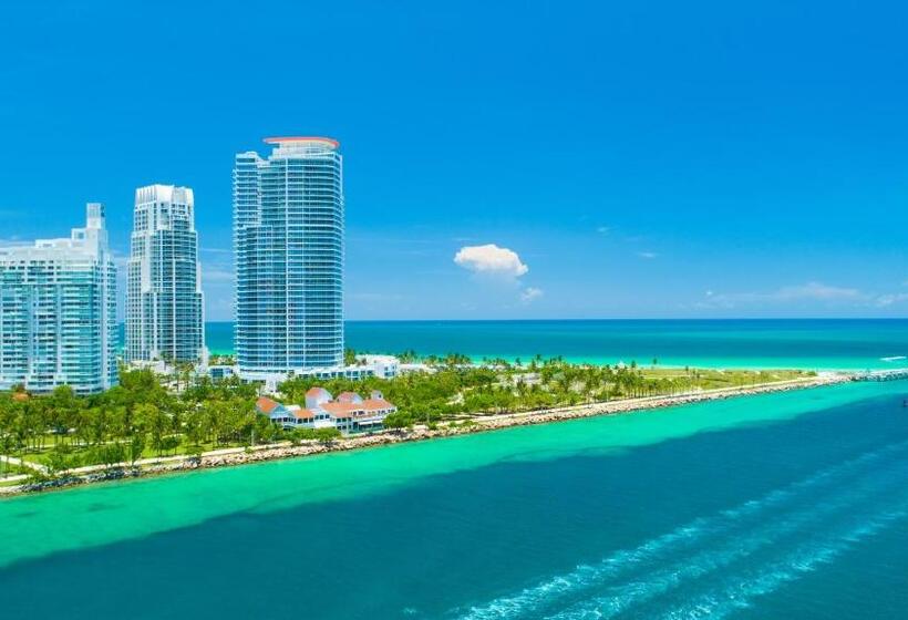 1  Penthouse 2 Story Beachfront