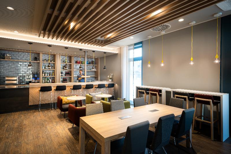 هتل Holiday Inn Express   Rosenheim, An Ihg