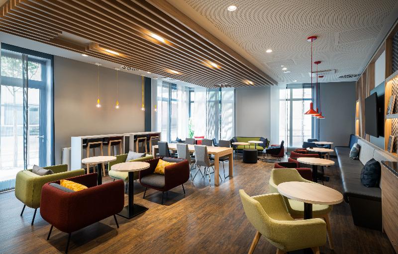 هتل Holiday Inn Express   Rosenheim, An Ihg