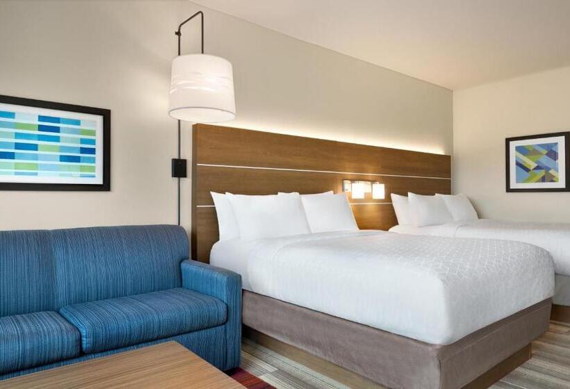 هتل Holiday Inn Express & Suites Ukiah, An Ihg