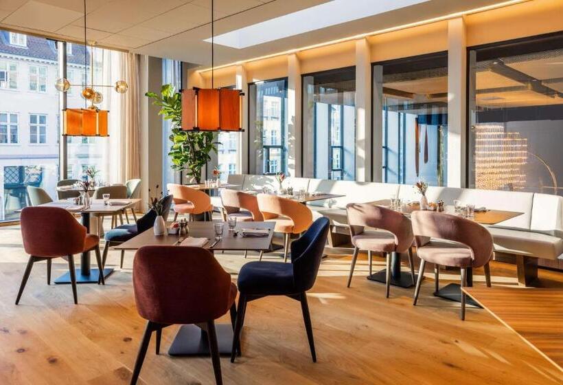 בית מלון כפרי NH Collection Copenhagen