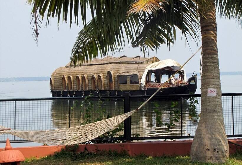 酒店 Abad Whispering Palms Kumarakom