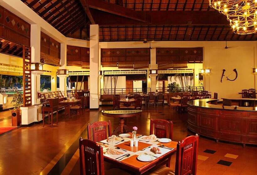 酒店 Abad Whispering Palms Kumarakom