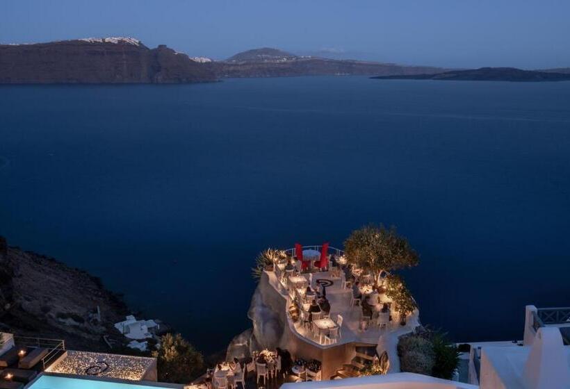 هتل Andronis Luxury Suites