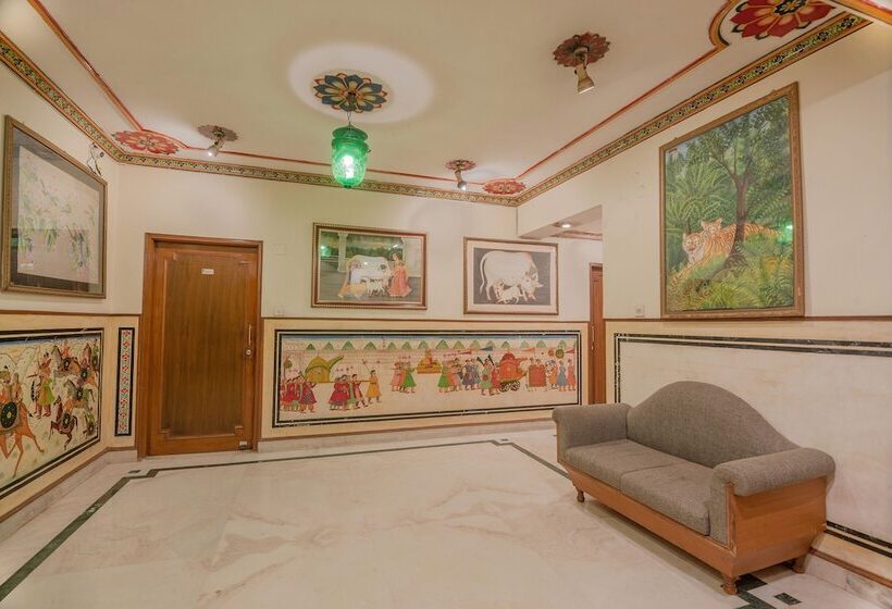 Fotos del hotel Aashish:  5