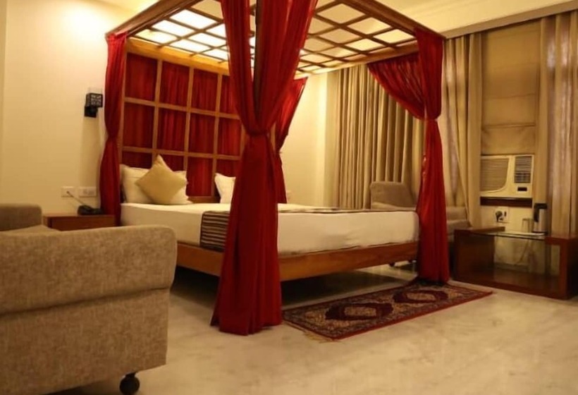 Fotos del hotel Aashish:  3