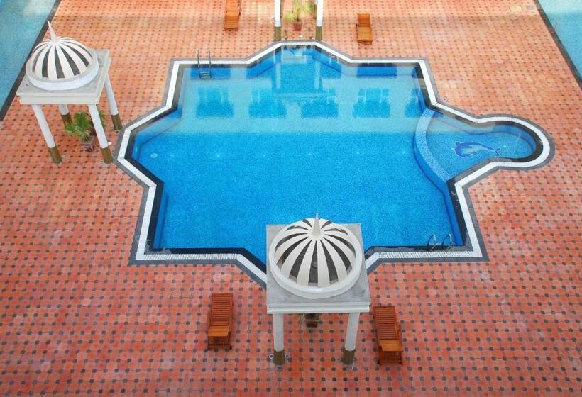 Fotos del hotel Cambay Grand Kukas:  9