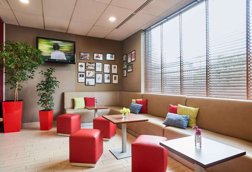 Отель Campanile łódź