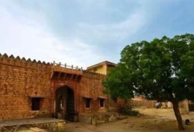 Fotos del hotel Chandelao Garh:  5
