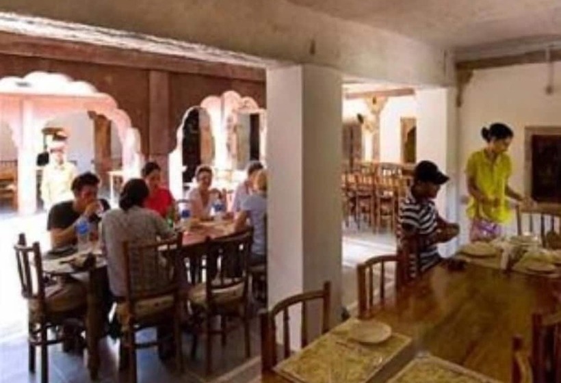Fotos del hotel Chandelao Garh:  10