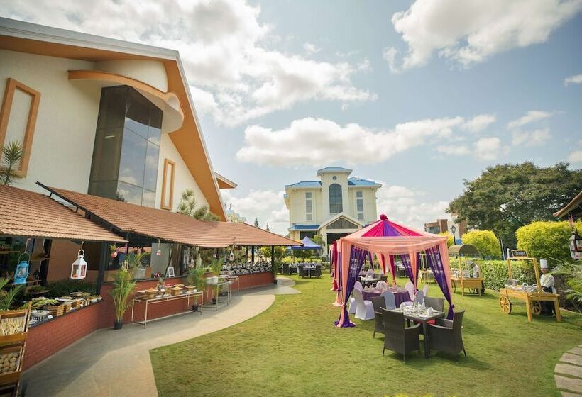 酒店 Clarks Exotica Convention, Resort & Spa