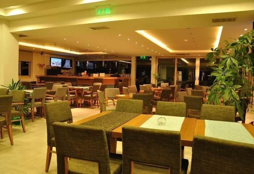 Fotos del hotel Corfu Mare:  46