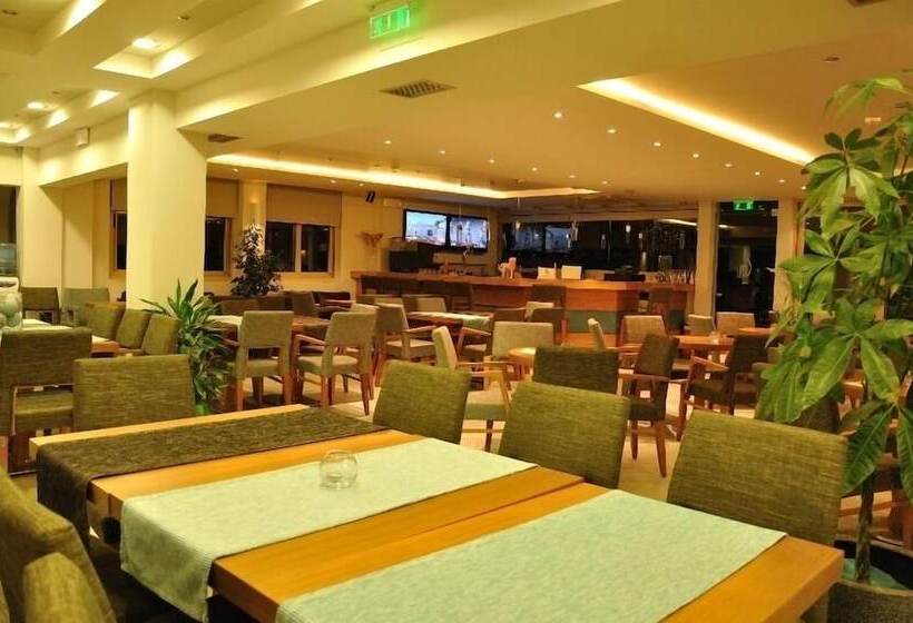 Fotos del hotel Corfu Mare:  40