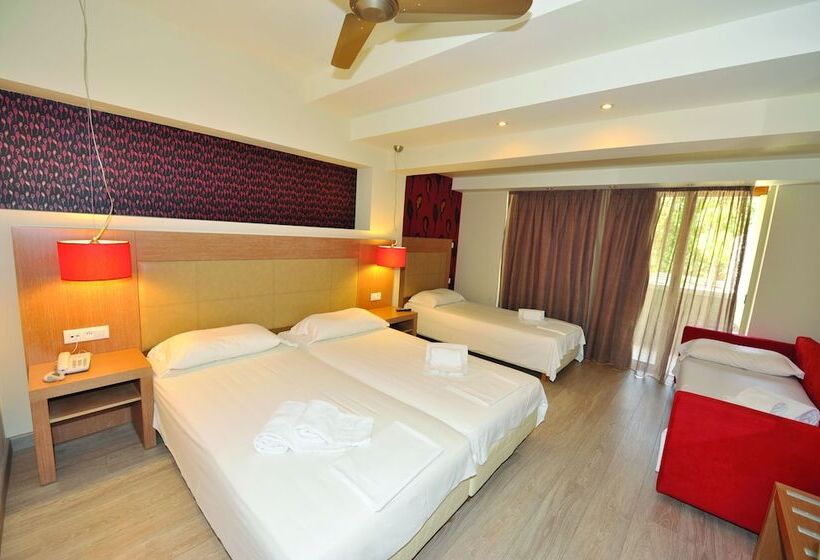 Fotos del hotel Corfu Mare:  13