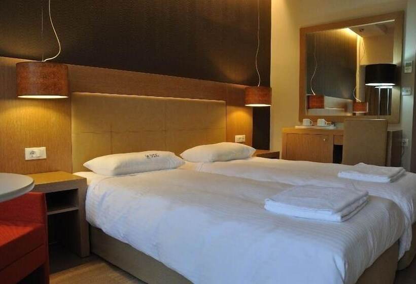 Fotos del hotel Corfu Mare:  14