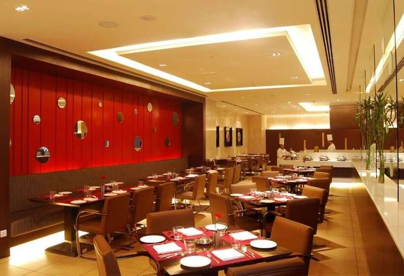 هتل Country Inn & Suites By Radisson, Sahibabad