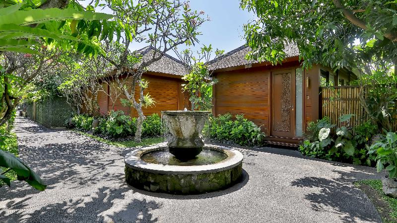 هتل Disini Luxury Spa Villa