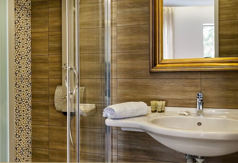 Fotos del hotel Elina Hotel Apartments:  29