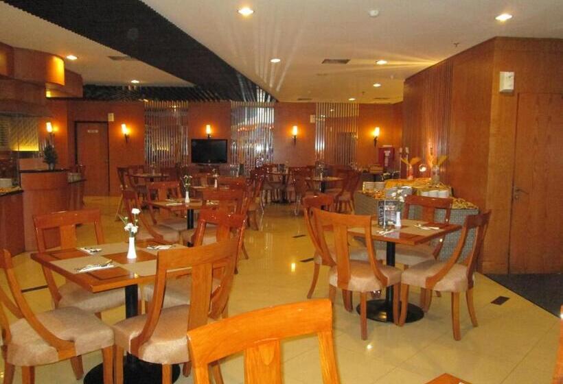 هتل Grand Pasundan Convention