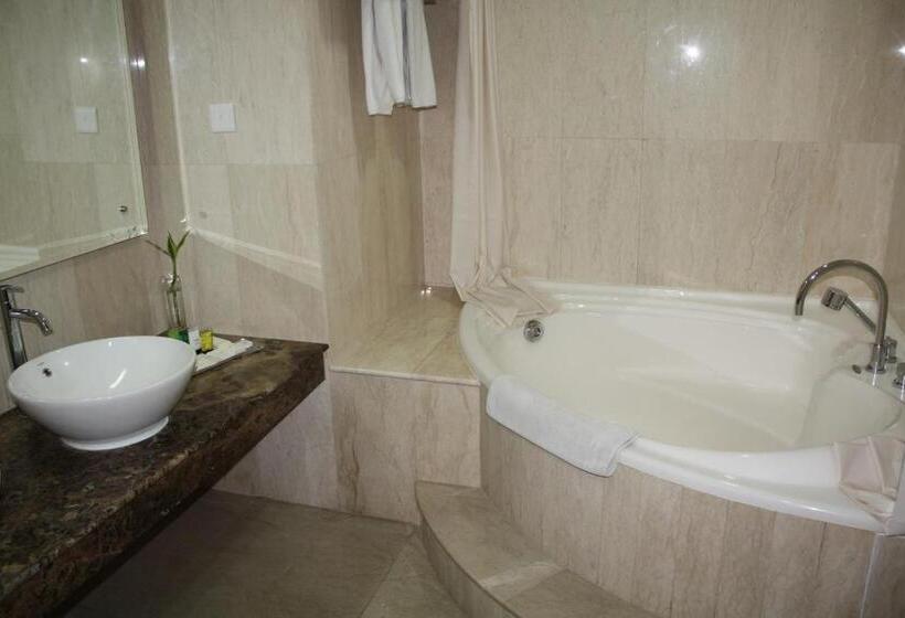 Fotos del hotel Grand Pasundan Convention:  36