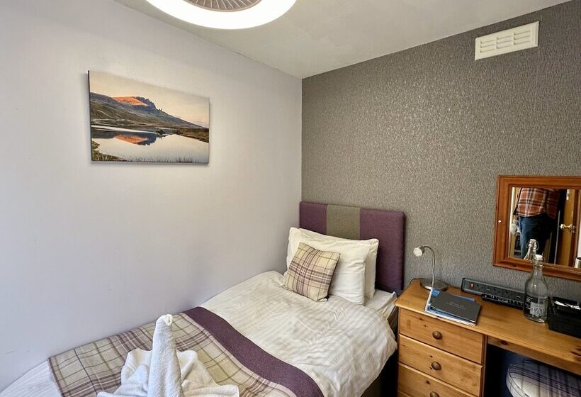 هتل Guisachan Guest House