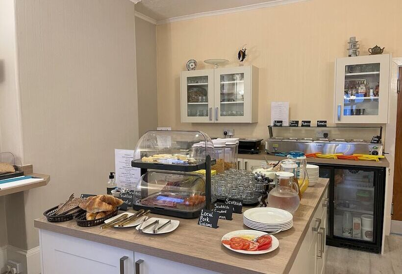 هتل Guisachan Guest House