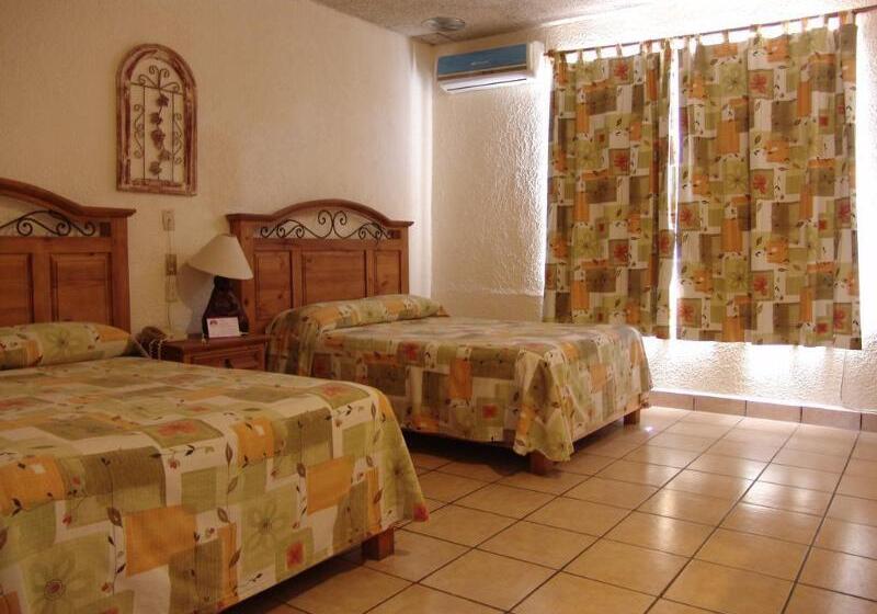 هتل Hacienda Bugambilias