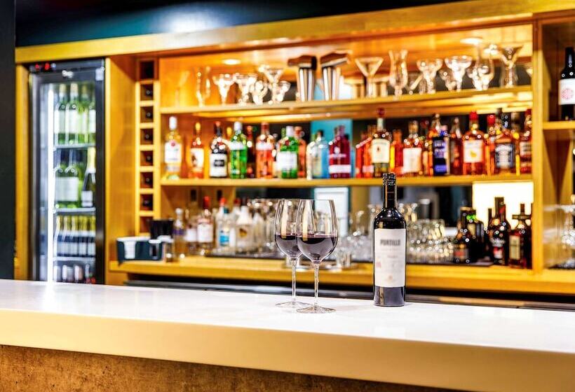 酒店 Travelodge Heathrow Terminal 5