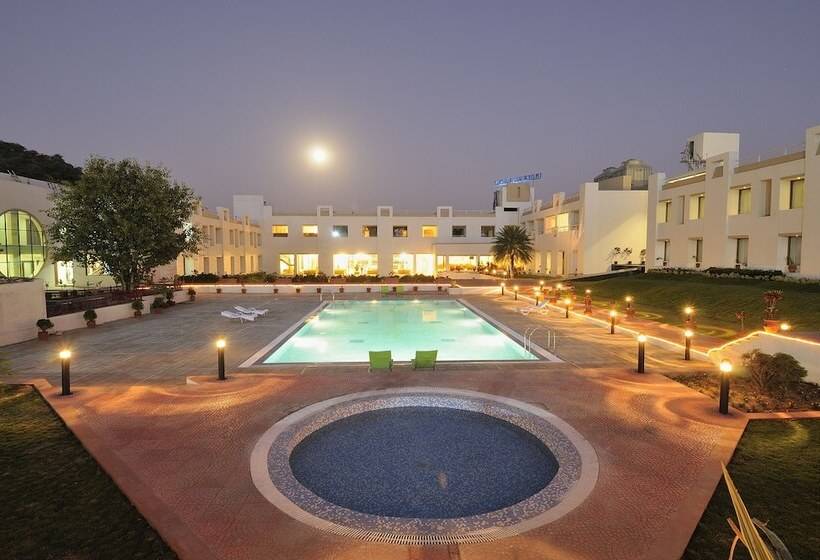 ホテル Inder Residency Resort & Spa Udaipur