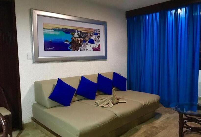 هتل Ixtapa Palace