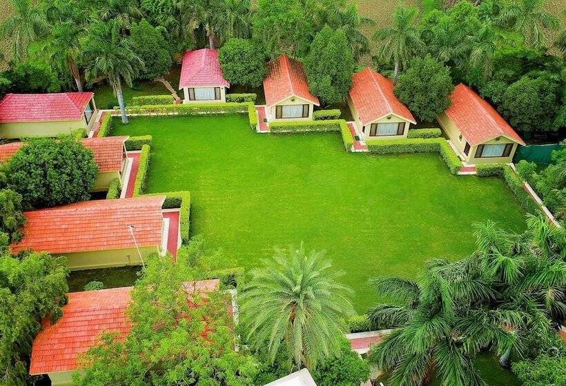 ホテル Jüsta Rajputana Resort & Convention Centre, Udaipur