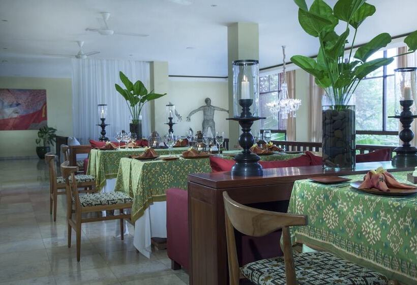 Fotos del hotel Komaneka At Bisma Ubud:  4