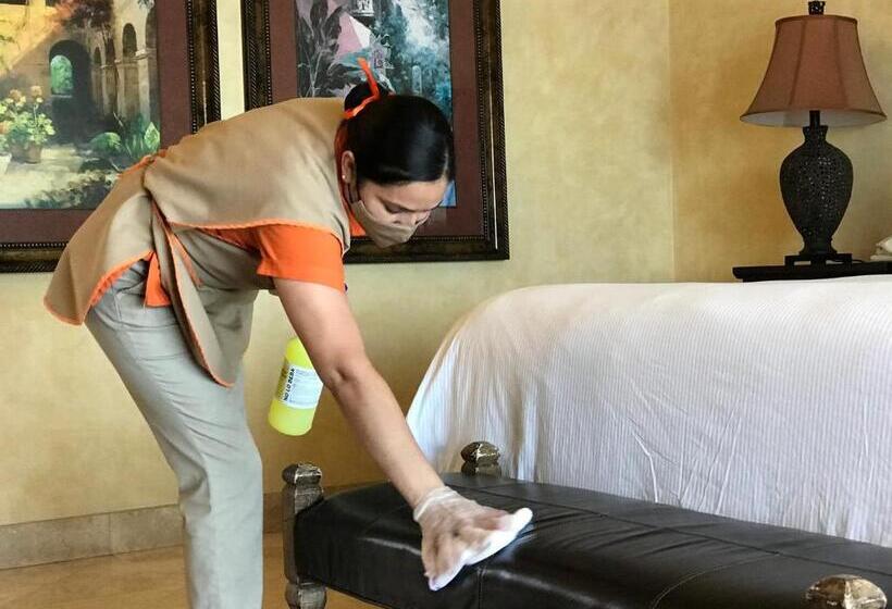 هتل La Mision Loreto