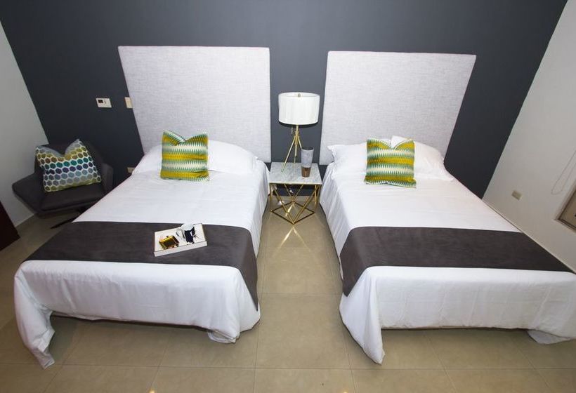 Fotos del hotel Torres De El Legado:  30