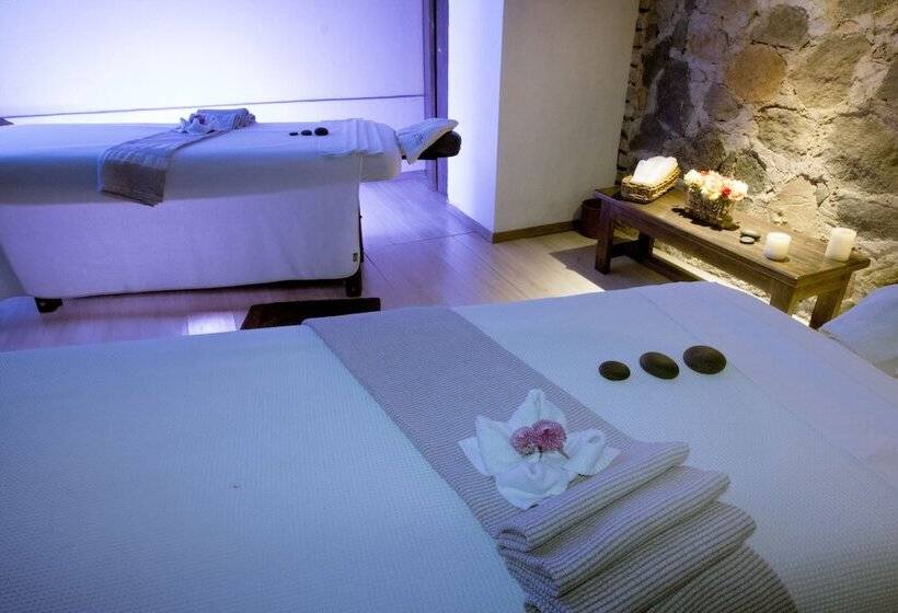 هتل Mision Grand Valle De Bravo