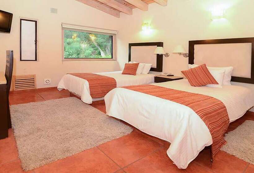هتل Mision Grand Valle De Bravo