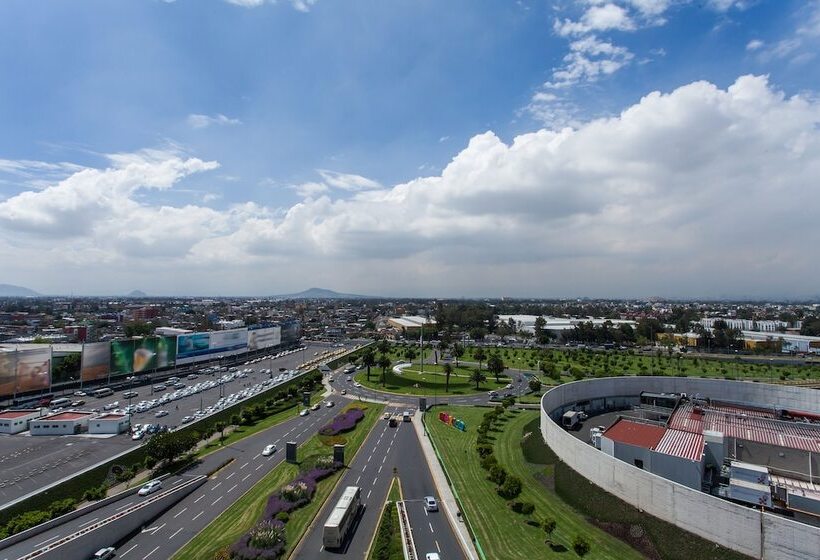 Hotel Nh Collection México City Airport T2