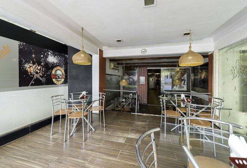 Fotos del hotel Treebo Trend Morgen Suites:  21