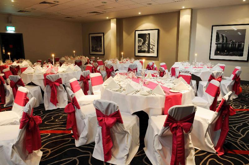 هتل Park Inn By Radisson Manchester City Centre